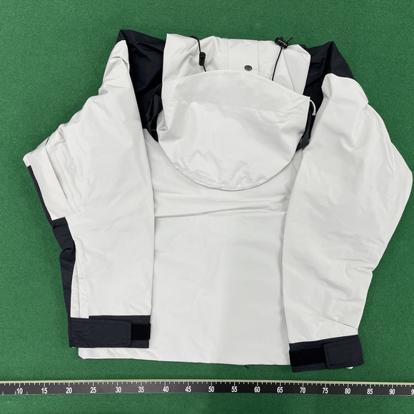 The North Face Black and White Raincoat - Picture 2 of 4